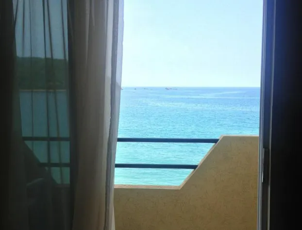 Bogavante Barra de Navidad hotel detail image 2