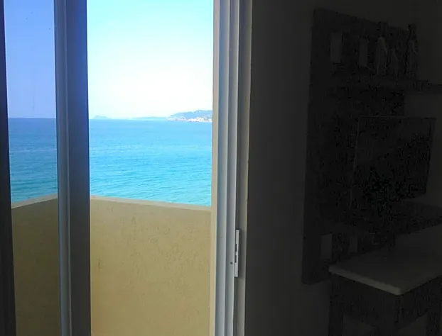 Bogavante Barra de Navidad hotel detail image 3