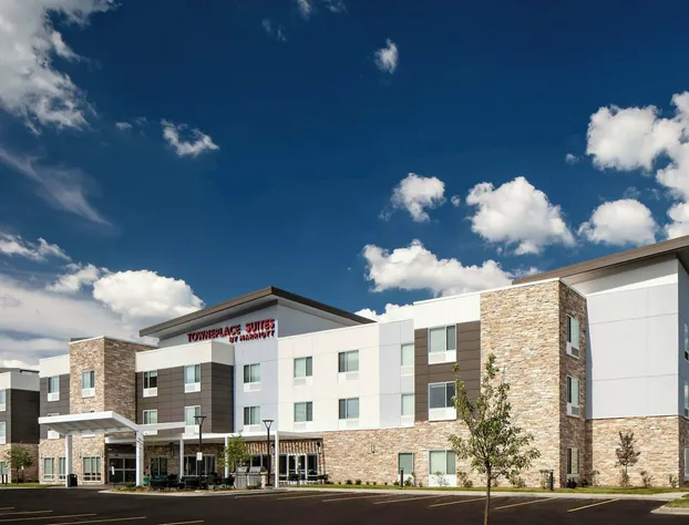 TownePlace Suites by Marriott Milwaukee West Bend hotel detail image 1
