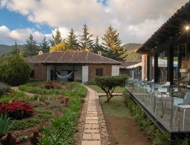 Uvence Arte + Hotel hotel detail image 4