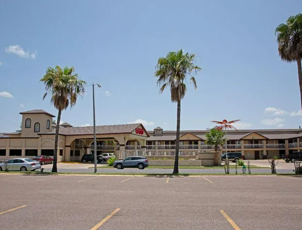 OYO Hotel McAllen Airport South hotel detail image 4