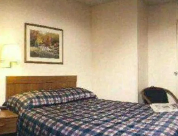 Crossland Economy Studios - Kansas City - Northeas hotel detail image 3