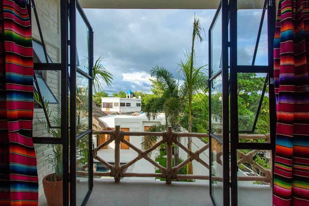 Punta Mita Surf Lodge hotel hero