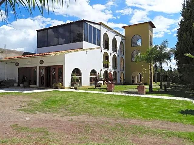 HOTEL XIADANI Restaurante, Temazcal & Spa hotel hero