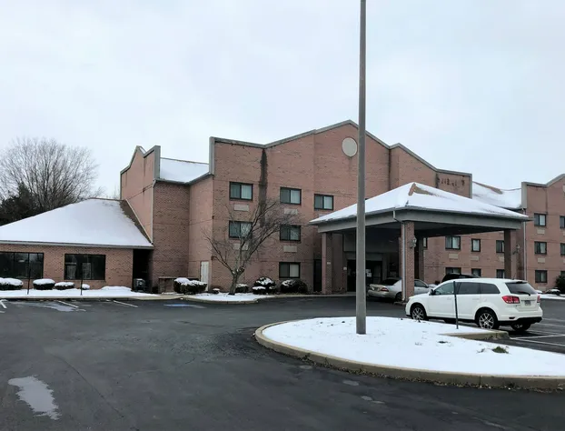Red Roof Inn & Suites Chestertown hotel detail image 2