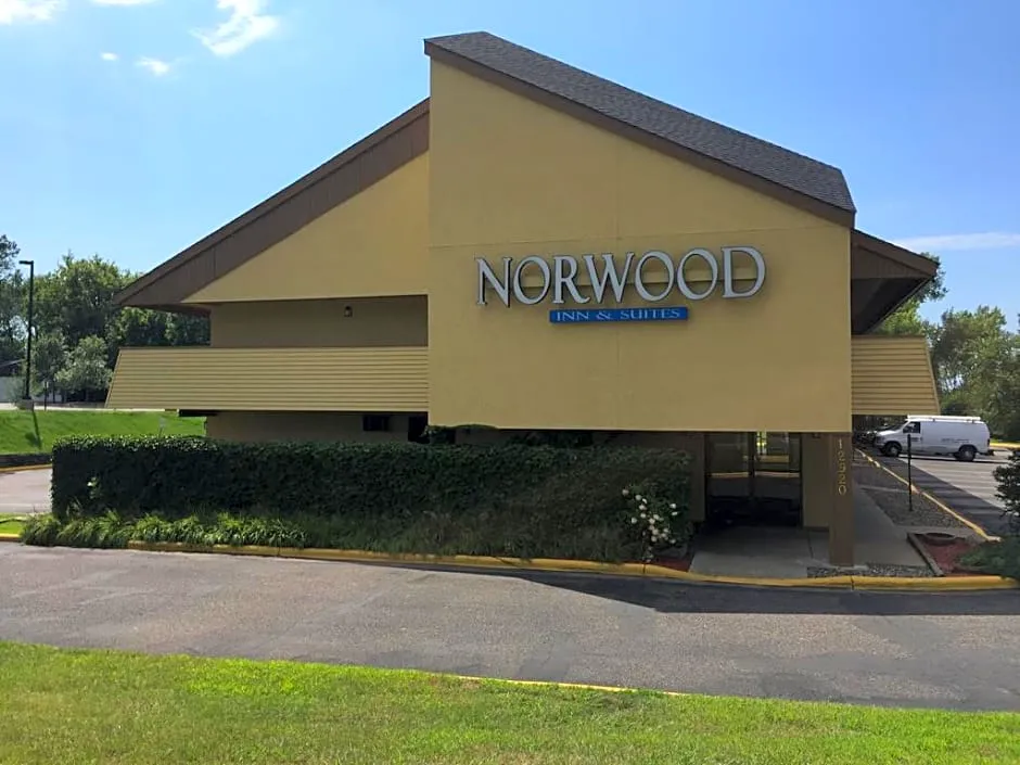 Motel 6 Burnsville, MN hotel hero