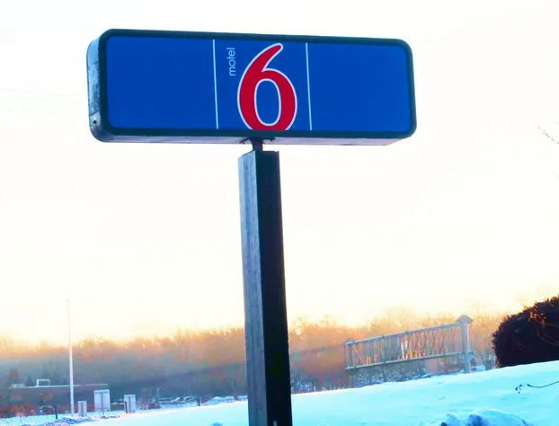 Motel 6 Burnsville, MN hotel detail image 4