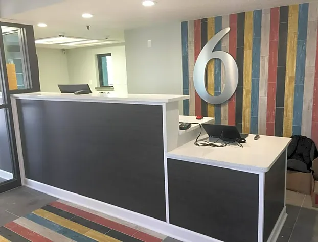 Motel 6 Burnsville, MN hotel detail image 4