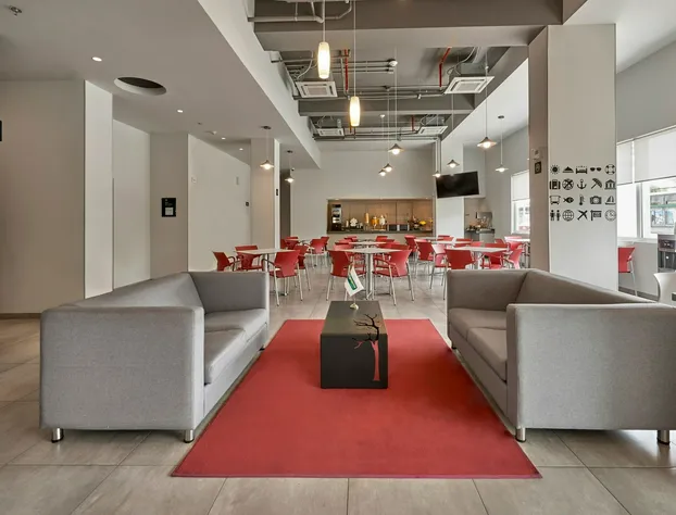 City Express Junior by Marriott León Centro De Convenciones hotel detail image 2