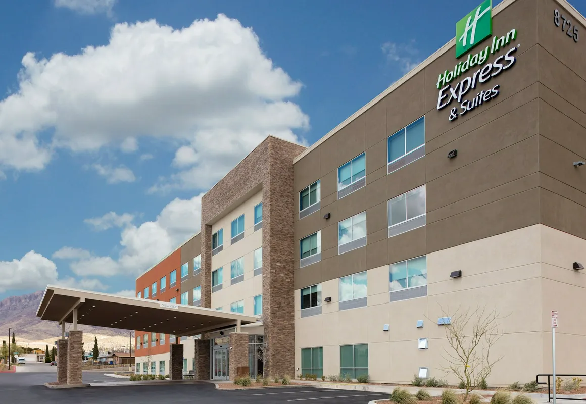 Holiday Inn Express and Suites El Paso North by IHG hotel hero