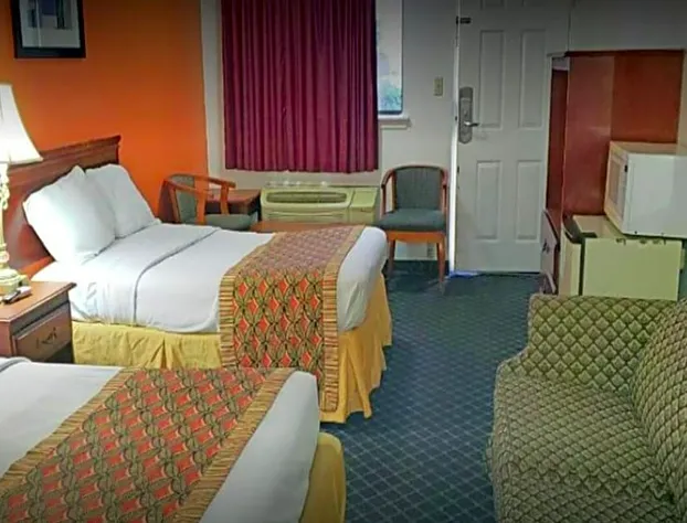 OYO Hotel Richmond Hill Savannah Area I-95 hotel detail image 2