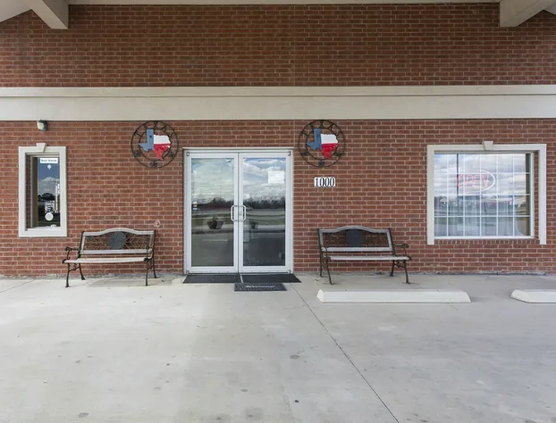 OYO Hotel Valley View TX, I-35 hotel detail image 3