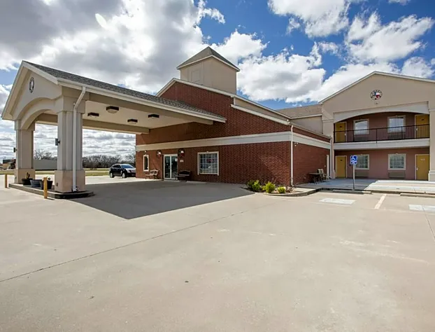 OYO Hotel Valley View TX, I-35 hotel detail image 2