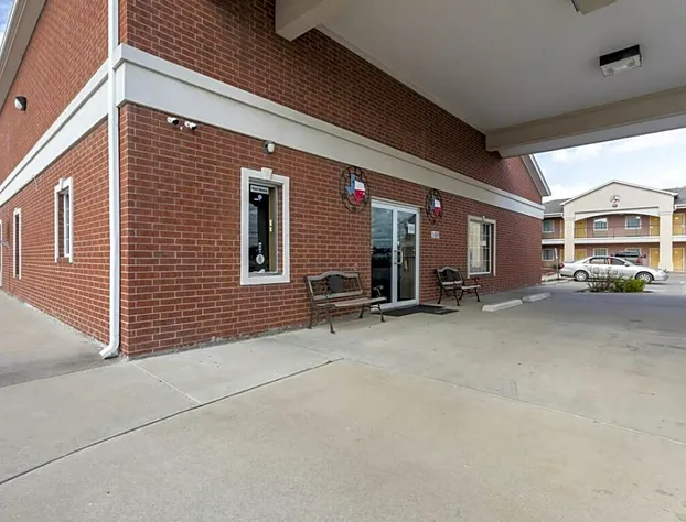 OYO Hotel Valley View TX, I-35 hotel detail image 4