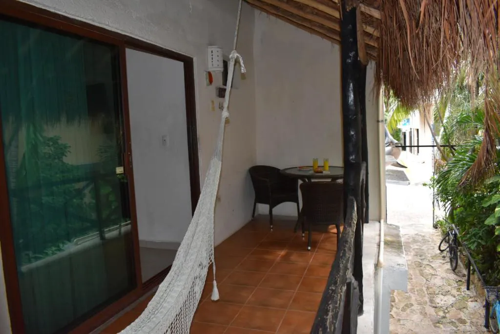 Hotel Kinkaa Playa del Carmen hotel hero