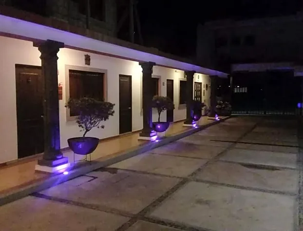 Hotel Maya 2012 hotel detail image 3