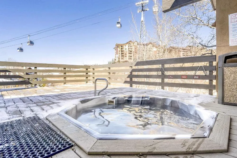 Ski Inn by Wyndham Vacation Rentals hotel hero