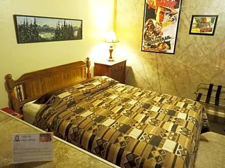 Itty Bitty Inn hotel detail image 2