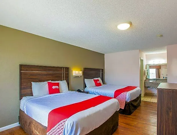 Rodeway Inn Brookhaven hotel detail image 2