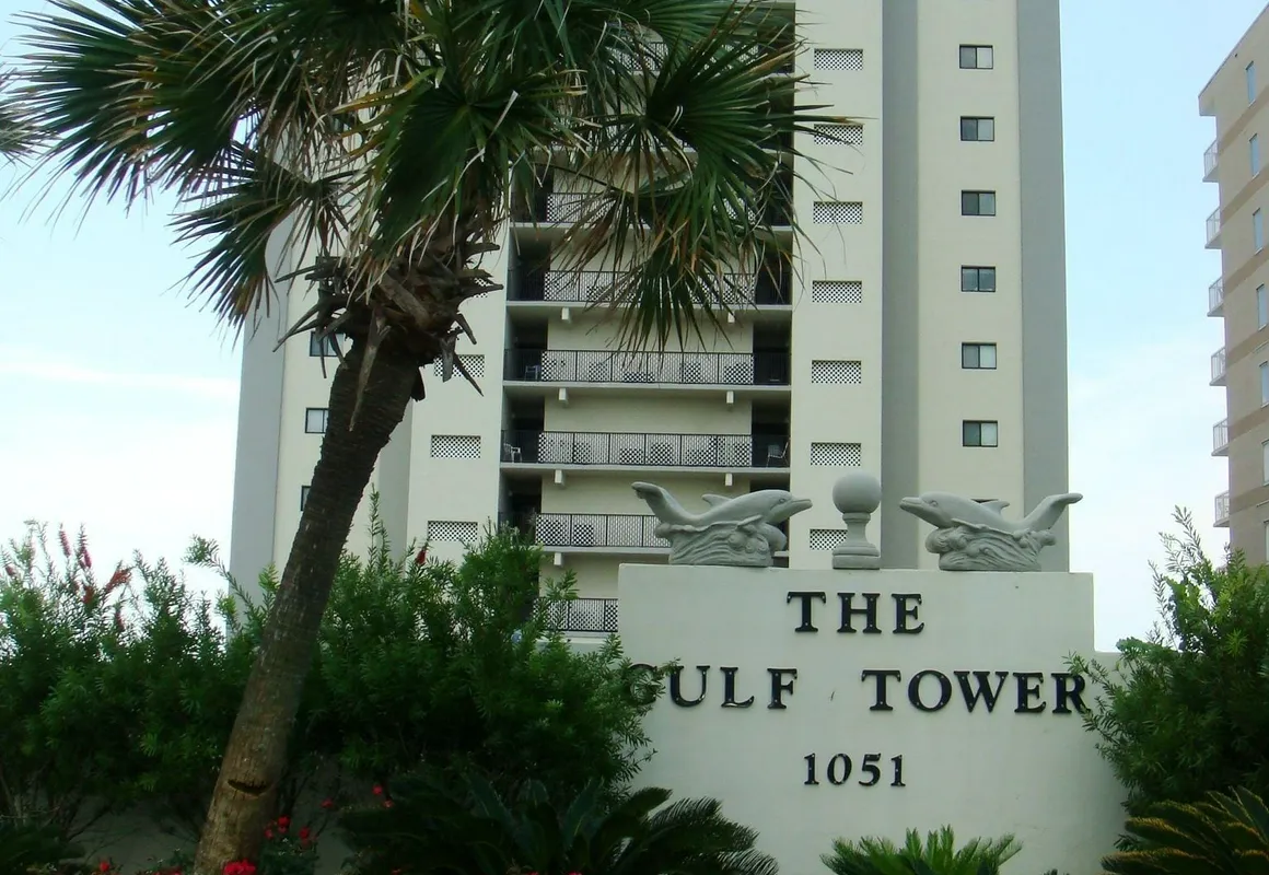 Gulf Tower 8b 2 Bedroom Condo by RedAwning hotel hero