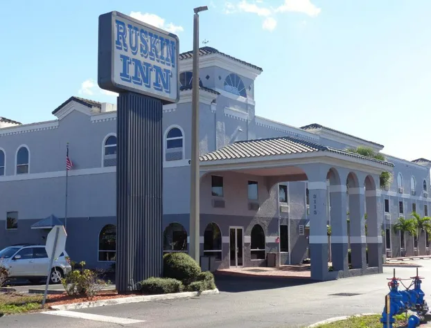 Ruskin Inn Tampa-Sun City Center hotel detail image 1