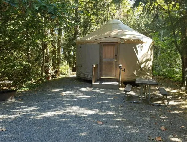 Tall Chief Camping Resort Yurt 5 hotel detail image 2