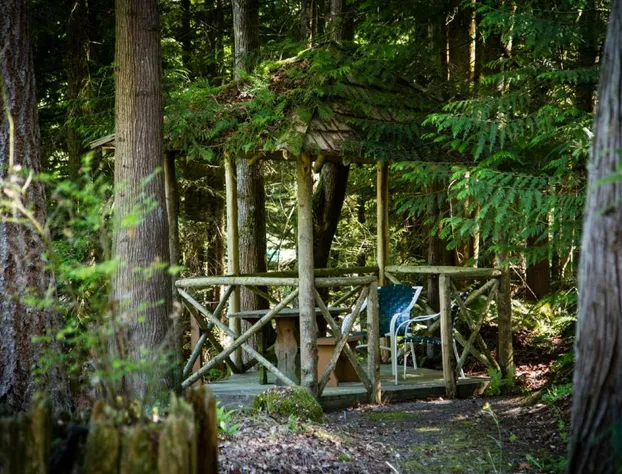 Tall Chief Camping Resort Yurt 5 hotel detail image 3