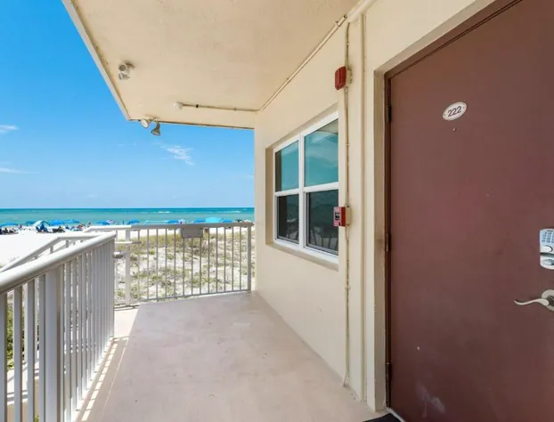 Direct Beach Front Views - Surf Song #222 hotel detail image 3