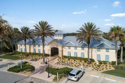 843 Cinnamon Beach 3 Bedroom Pet Friendly Ocean Front 2 Pools Sleeps 8 hotel detail image 4