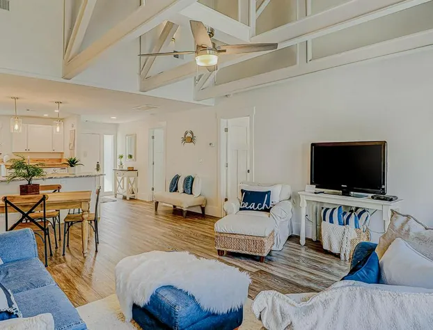 Queens Grant 601 hotel detail image 2