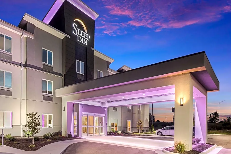 Sleep Inn & Suites Webb City hotel hero