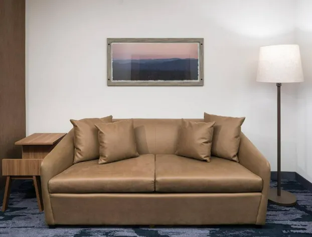 Fairfield by Marriott Inn & Suites Savannah I-95 North hotel detail image 2