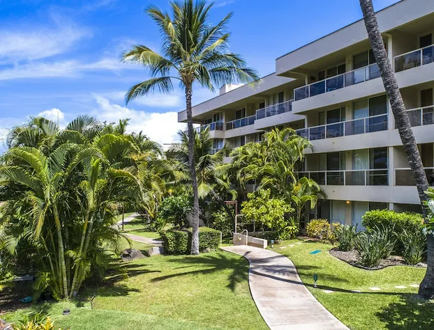 AEI at Maui Banyan hotel detail image 2