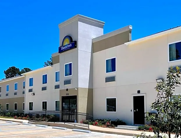 Days Inn by Wyndham Zachary LA hotel detail image 2