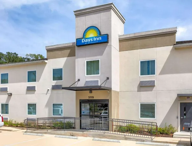 Days Inn by Wyndham Zachary LA hotel detail image 1