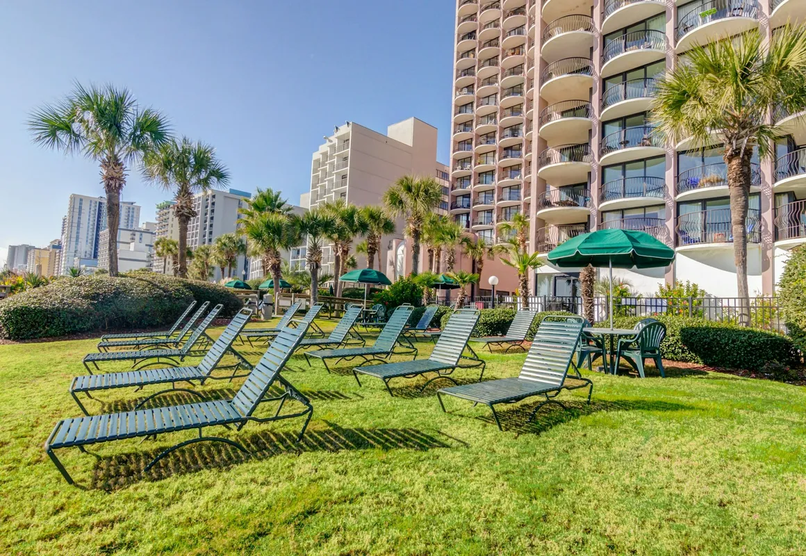 Palms Resort hotel hero