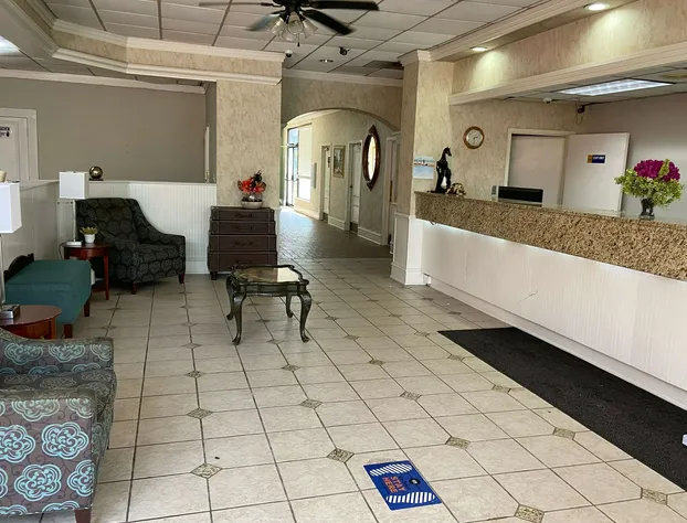 Days Inn by Wyndham Ozark hotel detail image 4