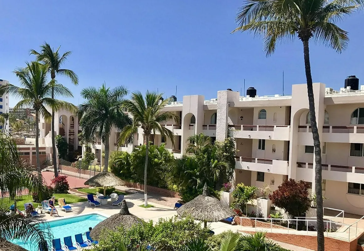 Condo Playa E hotel hero