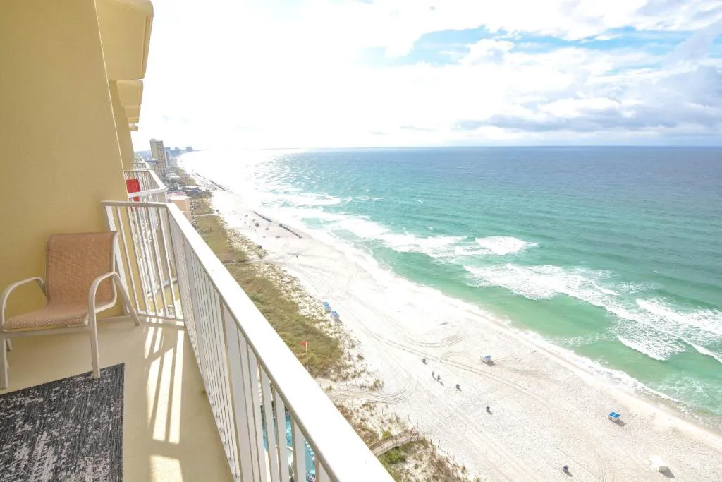 Boardwalk Beach Resort By Panhandle Getaways hotel hero