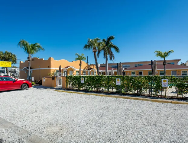 Upham Beach Inn hotel detail image 1