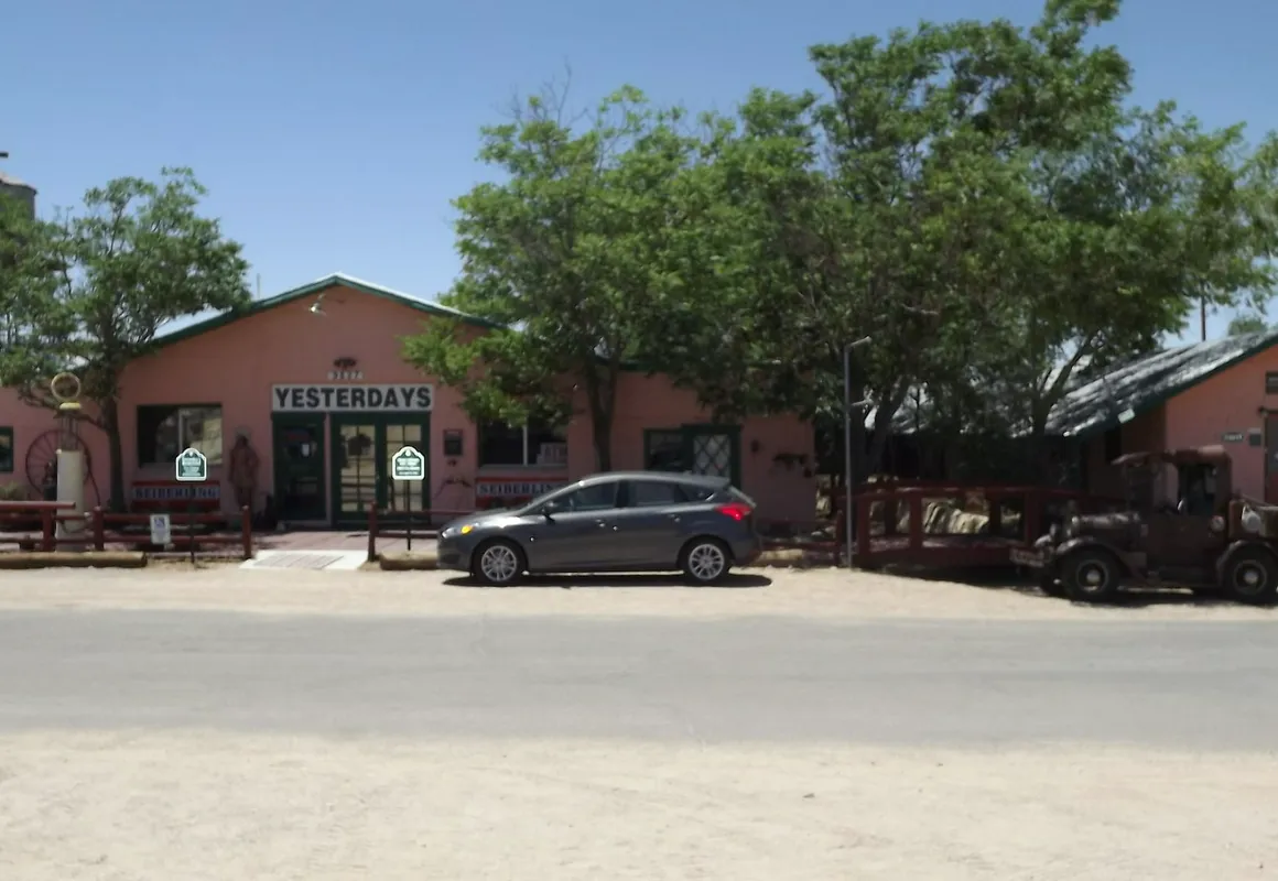 Shep's Miners Inn hotel hero