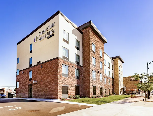 Cobblestone Hotel & Suites - Superior Duluth hotel detail image 3