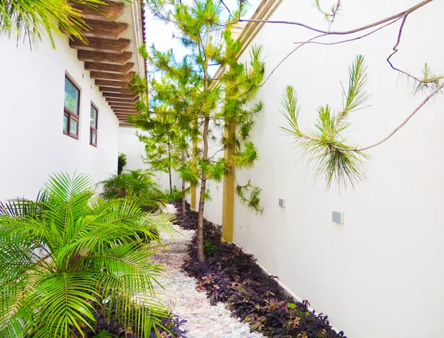 Royal Serennia Small Hotel Boutique hotel detail image 4