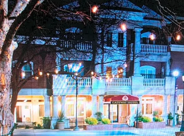 Gateway Hotel, Trademark Collection by Wyndham hotel detail image 3