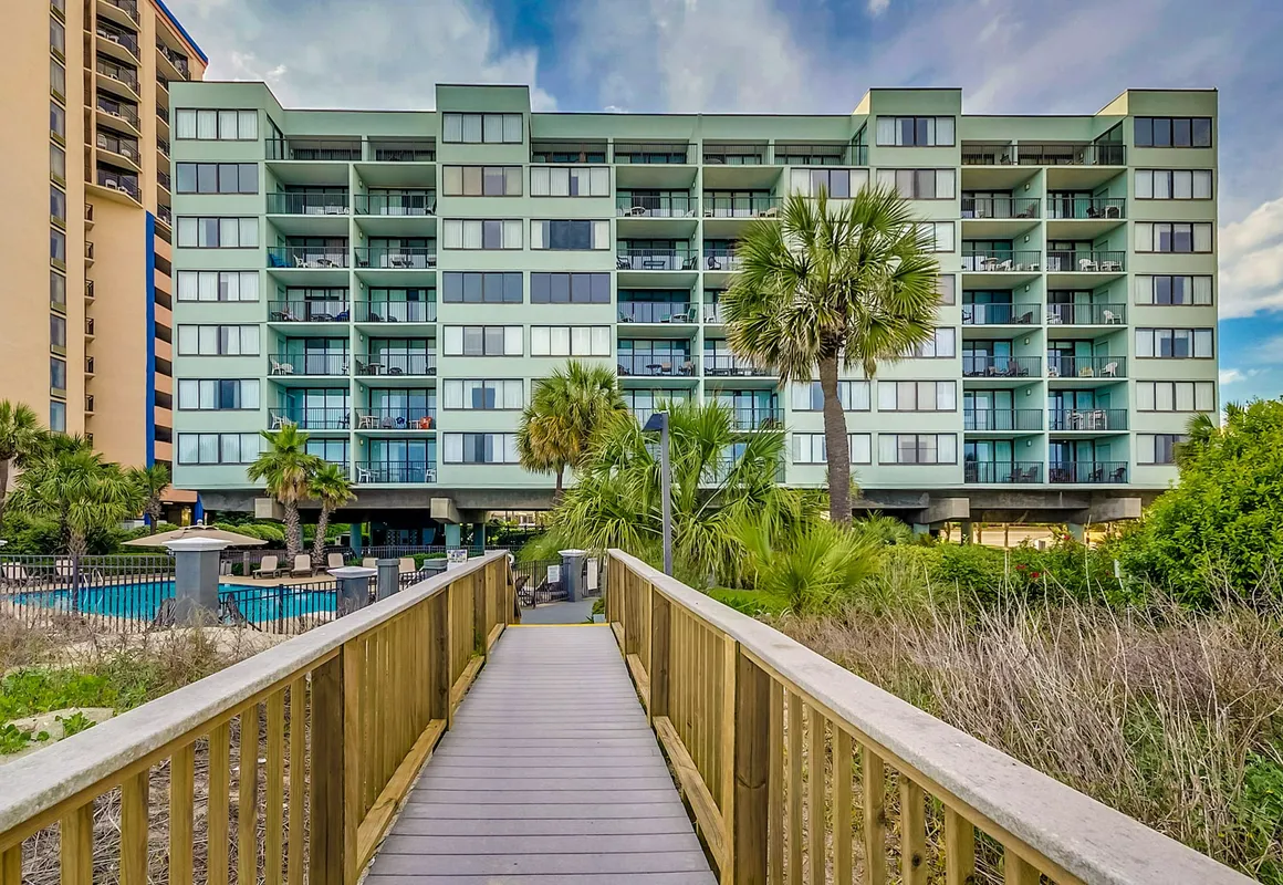 Carolina Dunes hotel hero