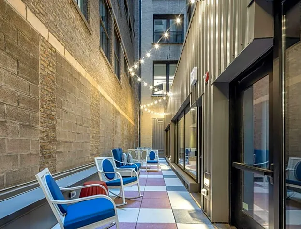 Canopy by Hilton Chicago Central Loop hotel detail image 4