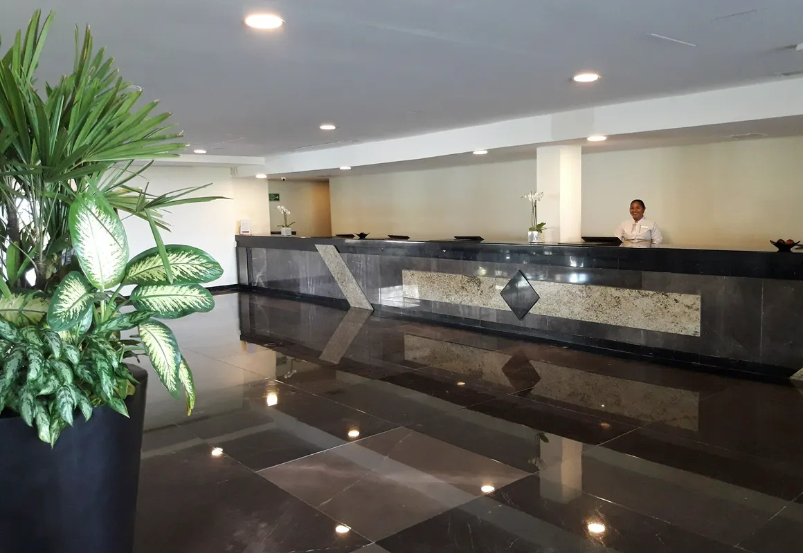 Now Emerald Cancun - All Inclusive hotel hero