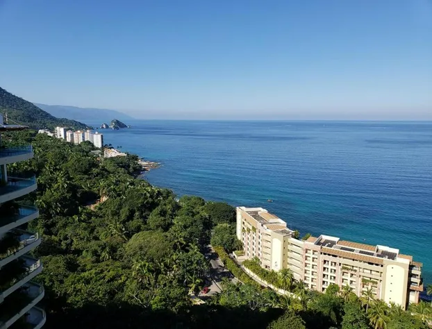Suites at Garza Blanca Preserve Resort & Spa hotel detail image 2