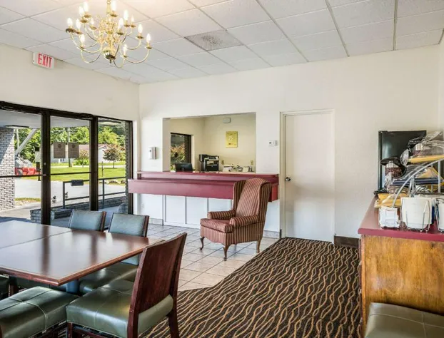 Suburban Studios Middlesboro hotel detail image 4