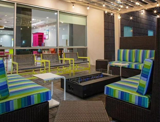 Home2 Suites by Hilton Baton Rouge Citiplace hotel detail image 3